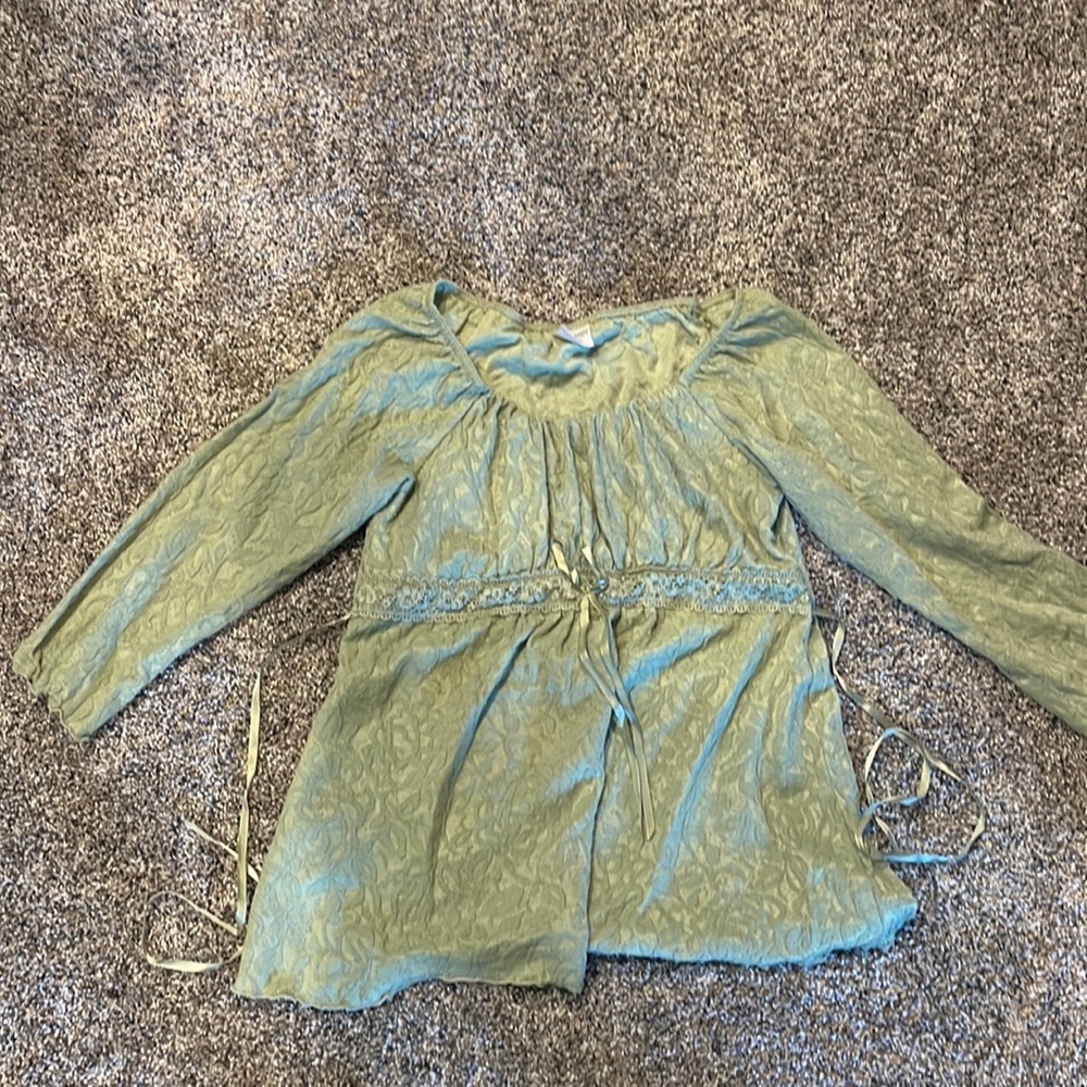 Green maternity blouse